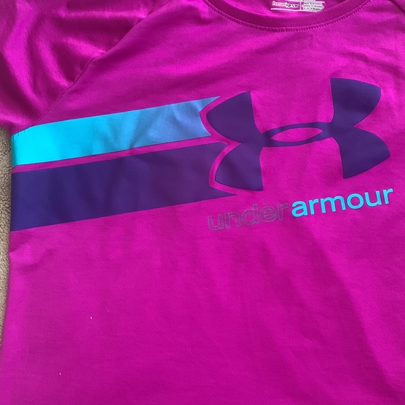 ✨2 Under Armour HeatGear Loose Fit Shirts Blue and Purple Youth size XL - Picture 7 of 14